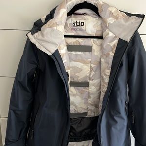 Stio womens double charge jacket mulberry